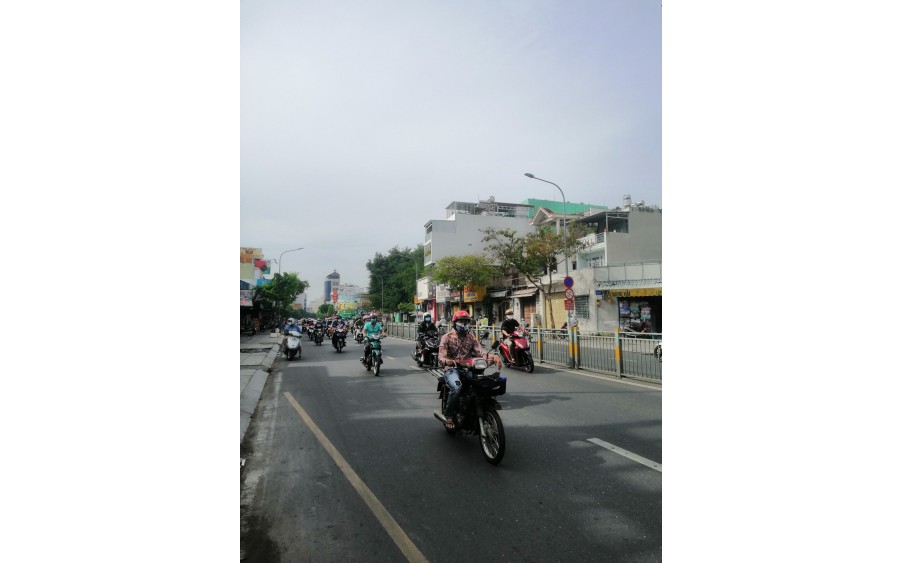 Bán Nhà MẶT TIỀN KD đường Trần Hưng Đạo,Q.5,DT:7,35mx18m,KC:HẦM,4 lầu,Giá:24,5 tỷ